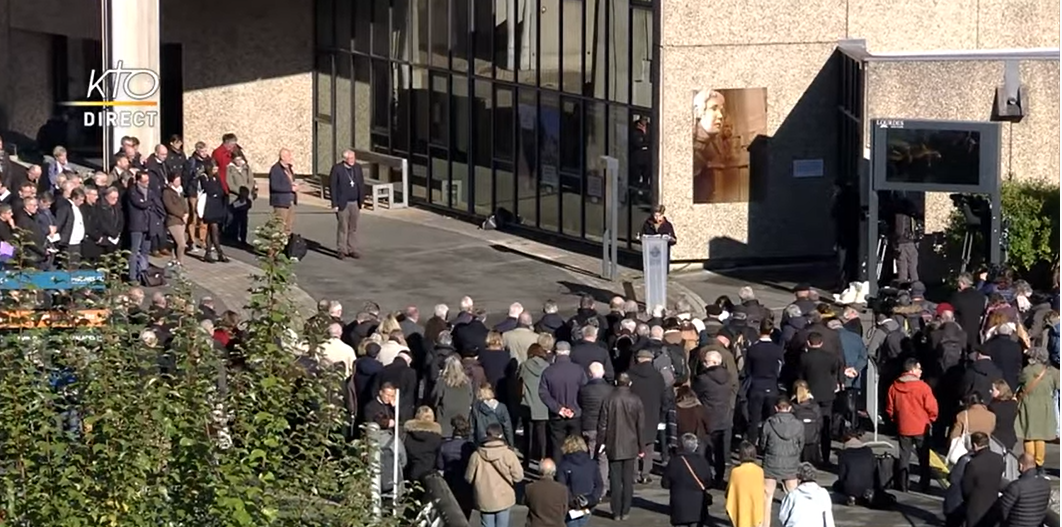 Lire la suite à propos de l’article Victimes abusées – Temps mémoriel et pénitentiel de l’Eglise, à Lourdes