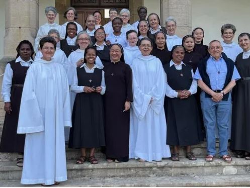 Lire la suite à propos de l’article Une nouvelle prieure et un nouveau conseil pour le Carmel Saint Joseph