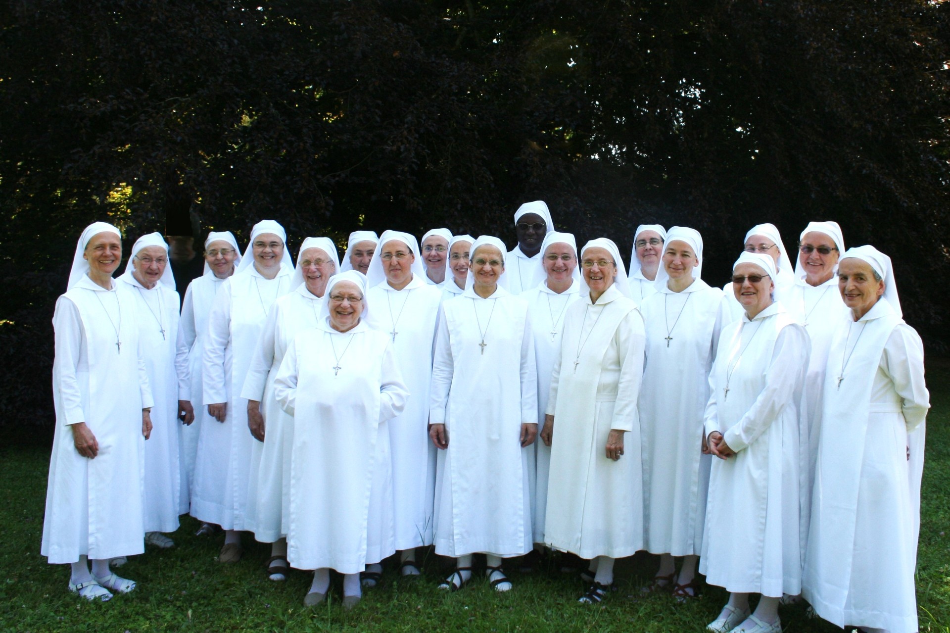 Lire la suite à propos de l’article 2024 : De l’œuvre sociale des Maternités Catholiques à la Congrégation des Petites Sœurs des Maternités Catholiques