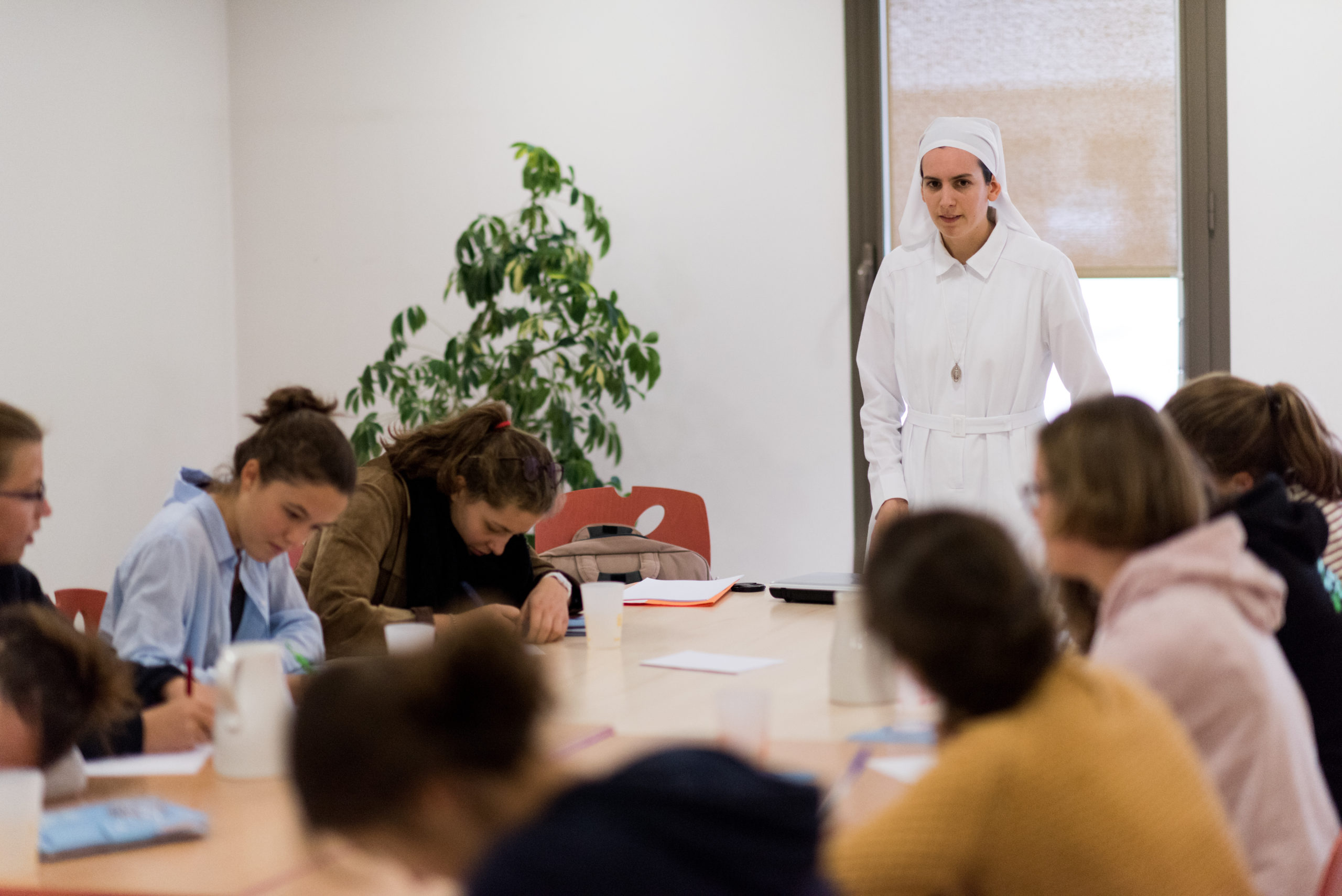 Lire la suite à propos de l’article Femmes au service de la vie – week end pour jeunes